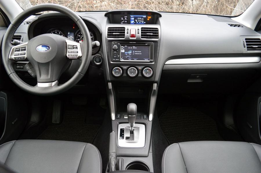  Subaru Forester XT 2014 года  (фото 27 из 54)
